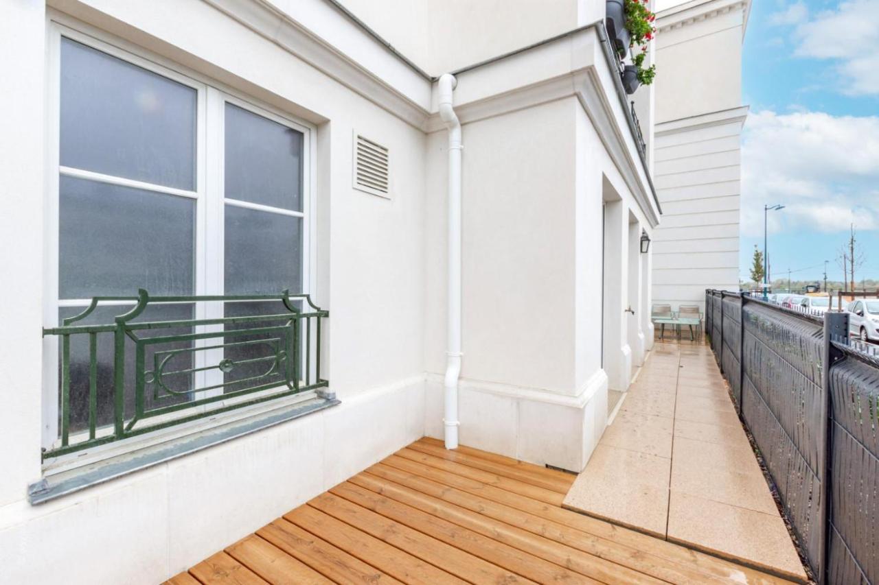 Apartmán Le Jade By Plaza Serris Exteriér fotografie